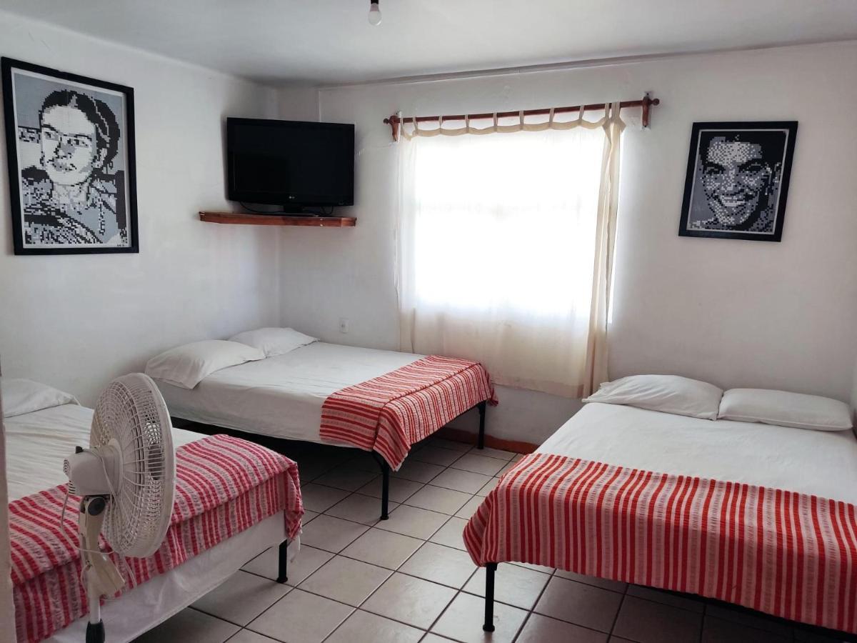 Hostal Zipolite Arteaga Oaxaca Bagian luar foto