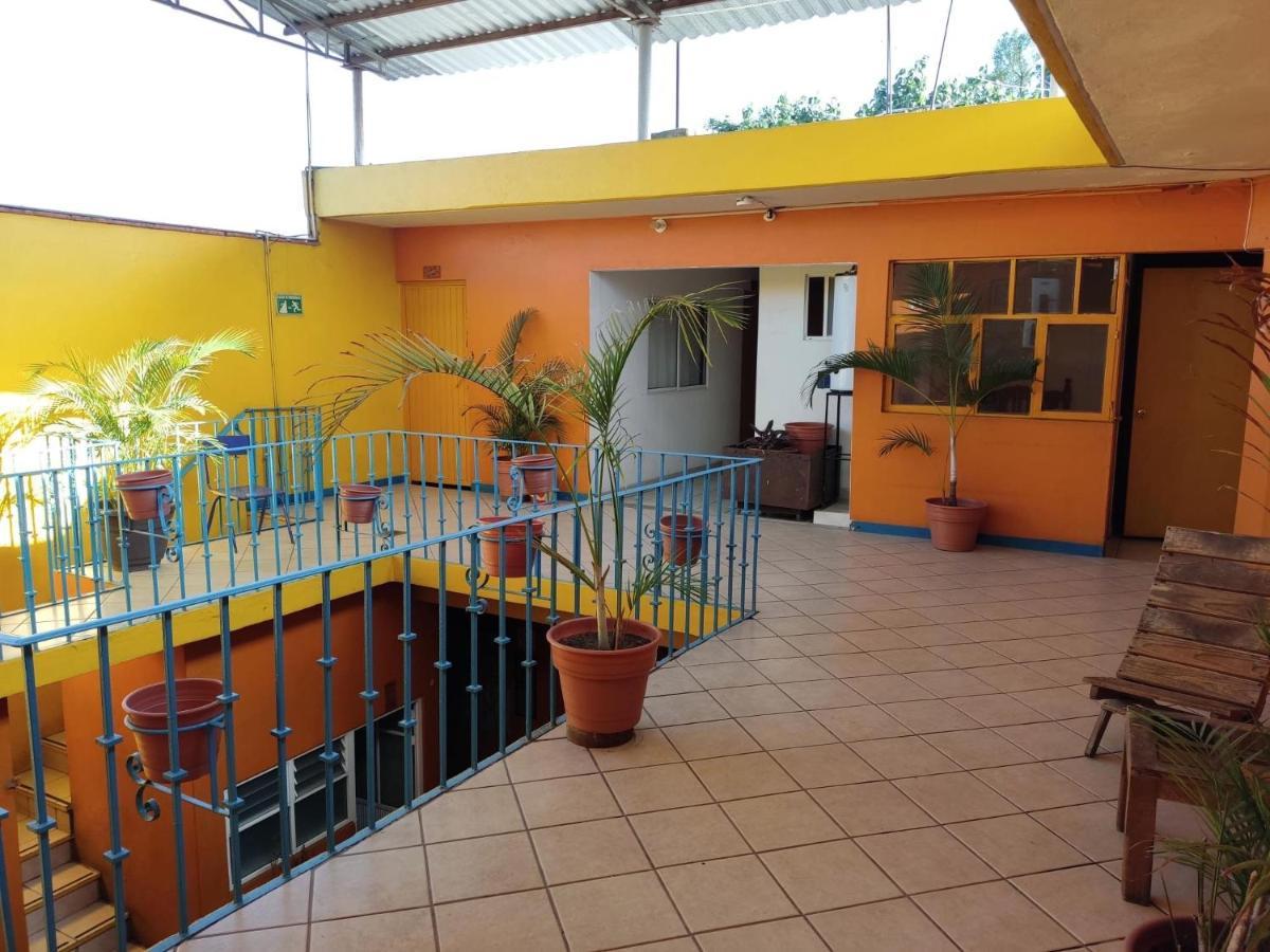 Hostal Zipolite Arteaga Oaxaca Bagian luar foto